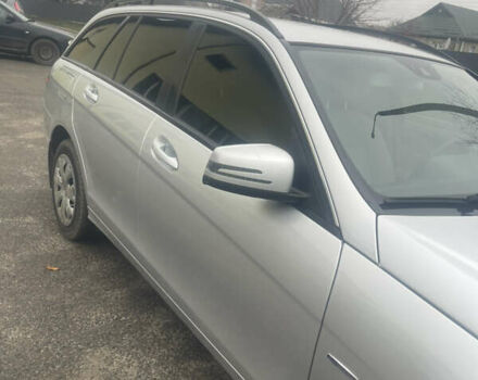 Сірий Мерседес Ц-Клас, об'ємом двигуна 2.15 л та пробігом 304 тис. км за 12000 $, фото 5 на Automoto.ua