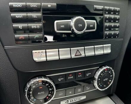 Сірий Мерседес Ц-Клас, об'ємом двигуна 2.99 л та пробігом 366 тис. км за 12700 $, фото 14 на Automoto.ua