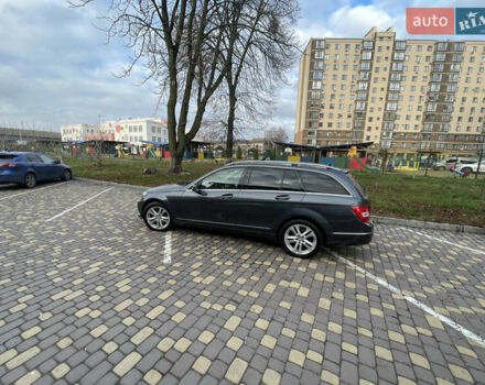 Сірий Мерседес Ц-Клас, об'ємом двигуна 1.8 л та пробігом 317 тис. км за 10500 $, фото 4 на Automoto.ua