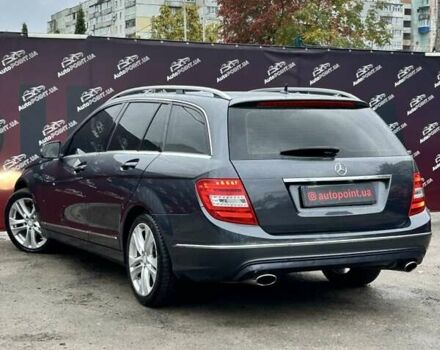 Сірий Мерседес Ц-Клас, об'ємом двигуна 2.99 л та пробігом 366 тис. км за 12700 $, фото 7 на Automoto.ua