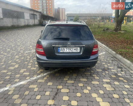 Сірий Мерседес Ц-Клас, об'ємом двигуна 1.8 л та пробігом 317 тис. км за 10500 $, фото 8 на Automoto.ua