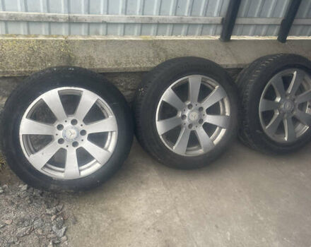 Сірий Мерседес Ц-Клас, об'ємом двигуна 2.15 л та пробігом 304 тис. км за 12000 $, фото 21 на Automoto.ua