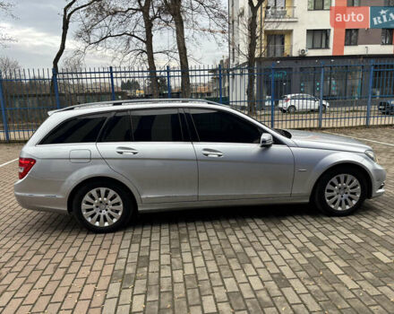 Сірий Мерседес Ц-Клас, об'ємом двигуна 2.14 л та пробігом 313 тис. км за 9950 $, фото 7 на Automoto.ua