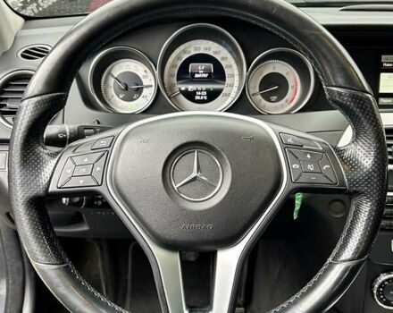 Сірий Мерседес Ц-Клас, об'ємом двигуна 2.99 л та пробігом 366 тис. км за 12700 $, фото 12 на Automoto.ua