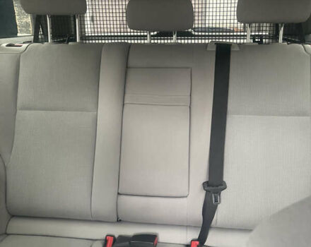 Сірий Мерседес Ц-Клас, об'ємом двигуна 2.15 л та пробігом 304 тис. км за 12000 $, фото 16 на Automoto.ua