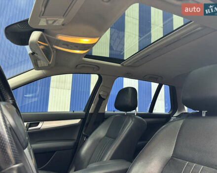 Сірий Мерседес Ц-Клас, об'ємом двигуна 2.14 л та пробігом 313 тис. км за 9950 $, фото 30 на Automoto.ua