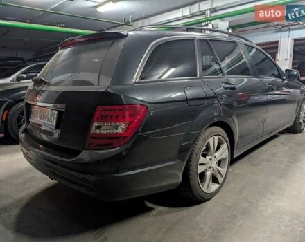 Серый Мерседес Ц-Класс, объемом двигателя 2.14 л и пробегом 210 тыс. км за 13000 $, фото 12 на Automoto.ua