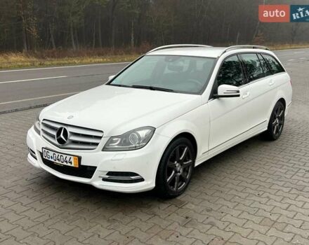 Серый Мерседес Ц-Класс, объемом двигателя 2.15 л и пробегом 265 тыс. км за 13500 $, фото 3 на Automoto.ua