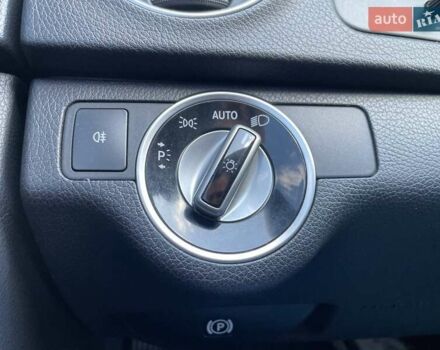 Серый Мерседес Ц-Класс, объемом двигателя 2.14 л и пробегом 306 тыс. км за 10490 $, фото 26 на Automoto.ua