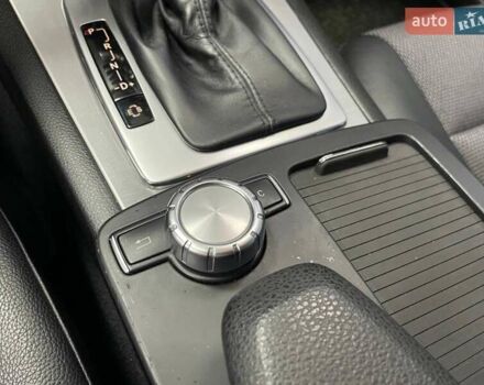 Серый Мерседес Ц-Класс, объемом двигателя 2.14 л и пробегом 306 тыс. км за 10490 $, фото 33 на Automoto.ua