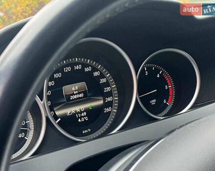Серый Мерседес Ц-Класс, объемом двигателя 2.2 л и пробегом 208 тыс. км за 12890 $, фото 31 на Automoto.ua