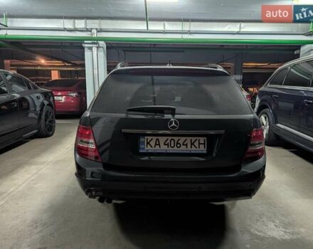 Серый Мерседес Ц-Класс, объемом двигателя 2.14 л и пробегом 210 тыс. км за 13000 $, фото 9 на Automoto.ua