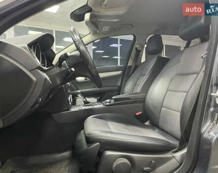 Сірий Мерседес Ц-Клас, об'ємом двигуна 2.14 л та пробігом 306 тис. км за 10490 $, фото 34 на Automoto.ua