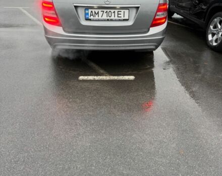 Сірий Мерседес Ц-Клас, об'ємом двигуна 2.2 л та пробігом 218 тис. км за 11000 $, фото 7 на Automoto.ua