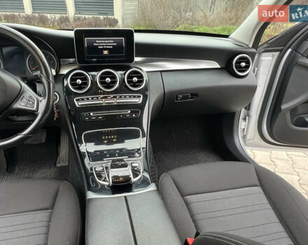 Серый Мерседес Ц-Класс, объемом двигателя 1.6 л и пробегом 265 тыс. км за 13900 $, фото 23 на Automoto.ua