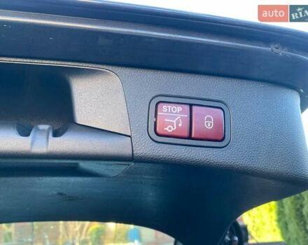 Серый Мерседес Ц-Класс, объемом двигателя 2.14 л и пробегом 285 тыс. км за 17500 $, фото 30 на Automoto.ua