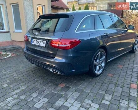 Сірий Мерседес Ц-Клас, об'ємом двигуна 2.14 л та пробігом 285 тис. км за 18900 $, фото 23 на Automoto.ua