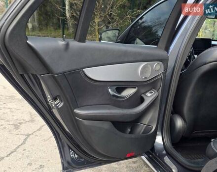 Сірий Мерседес Ц-Клас, об'ємом двигуна 1.99 л та пробігом 289 тис. км за 18699 $, фото 44 на Automoto.ua