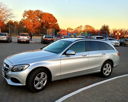 Серый Мерседес Ц-Класс, объемом двигателя 1.6 л и пробегом 72 тыс. км за 18800 $, фото 1 на Automoto.ua