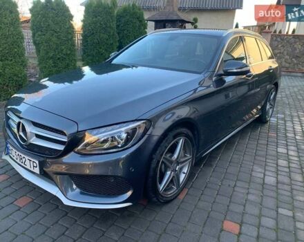 Серый Мерседес Ц-Класс, объемом двигателя 2.14 л и пробегом 285 тыс. км за 17500 $, фото 2 на Automoto.ua