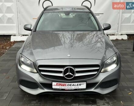 Серый Мерседес Ц-Класс, объемом двигателя 2.14 л и пробегом 290 тыс. км за 13500 $, фото 2 на Automoto.ua