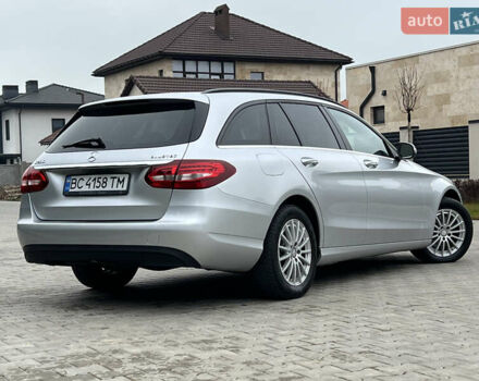 Серый Мерседес Ц-Класс, объемом двигателя 1.6 л и пробегом 265 тыс. км за 13900 $, фото 4 на Automoto.ua