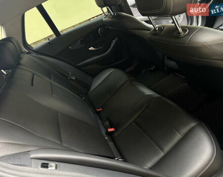 Серый Мерседес Ц-Класс, объемом двигателя 2.14 л и пробегом 294 тыс. км за 18000 $, фото 31 на Automoto.ua