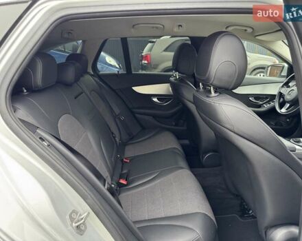 Серый Мерседес Ц-Класс, объемом двигателя 1.6 л и пробегом 170 тыс. км за 17900 $, фото 49 на Automoto.ua