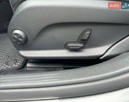 Сірий Мерседес Ц-Клас, об'ємом двигуна 2.14 л та пробігом 297 тис. км за 15950 $, фото 21 на Automoto.ua