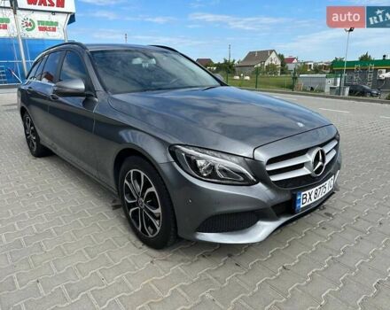 Сірий Мерседес Ц-Клас, об'ємом двигуна 2.14 л та пробігом 297 тис. км за 15950 $, фото 1 на Automoto.ua