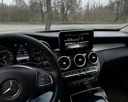 Сірий Мерседес Ц-Клас, об'ємом двигуна 2.14 л та пробігом 225 тис. км за 17777 $, фото 12 на Automoto.ua