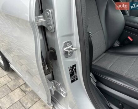 Серый Мерседес Ц-Класс, объемом двигателя 1.6 л и пробегом 170 тыс. км за 17900 $, фото 52 на Automoto.ua