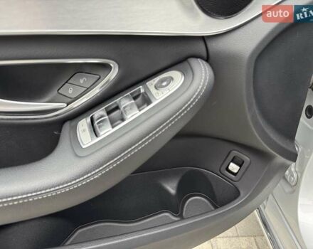 Серый Мерседес Ц-Класс, объемом двигателя 1.6 л и пробегом 170 тыс. км за 17900 $, фото 34 на Automoto.ua