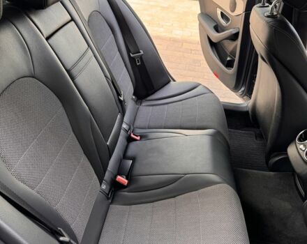 Серый Мерседес Ц-Класс, объемом двигателя 0 л и пробегом 227 тыс. км за 16000 $, фото 5 на Automoto.ua