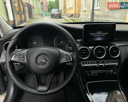 Серый Мерседес Ц-Класс, объемом двигателя 2.14 л и пробегом 294 тыс. км за 18000 $, фото 20 на Automoto.ua