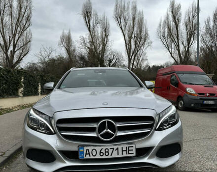 Серый Мерседес Ц-Класс, объемом двигателя 2.2 л и пробегом 253 тыс. км за 17500 $, фото 3 на Automoto.ua