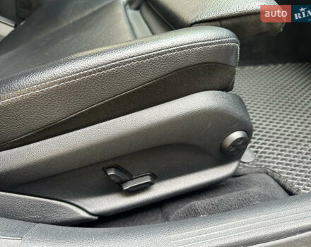 Серый Мерседес Ц-Класс, объемом двигателя 2.14 л и пробегом 294 тыс. км за 18000 $, фото 28 на Automoto.ua