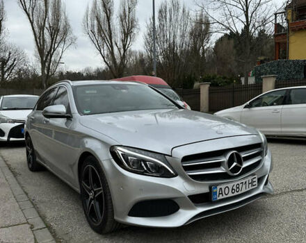 Серый Мерседес Ц-Класс, объемом двигателя 2.2 л и пробегом 253 тыс. км за 17500 $, фото 2 на Automoto.ua