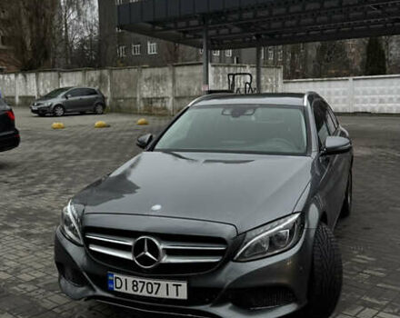 Сірий Мерседес Ц-Клас, об'ємом двигуна 2.14 л та пробігом 225 тис. км за 17777 $, фото 2 на Automoto.ua