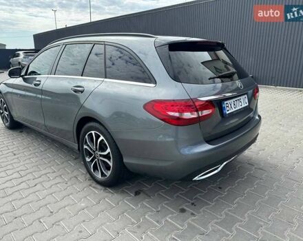 Сірий Мерседес Ц-Клас, об'ємом двигуна 2.14 л та пробігом 297 тис. км за 15950 $, фото 7 на Automoto.ua