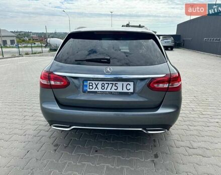 Сірий Мерседес Ц-Клас, об'ємом двигуна 2.14 л та пробігом 297 тис. км за 15950 $, фото 9 на Automoto.ua