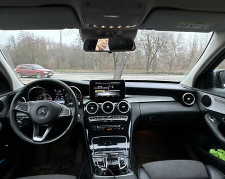 Сірий Мерседес Ц-Клас, об'ємом двигуна 2.14 л та пробігом 225 тис. км за 17777 $, фото 9 на Automoto.ua