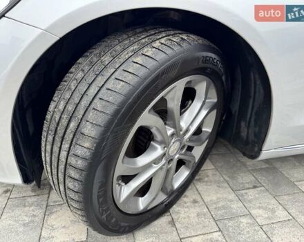 Серый Мерседес Ц-Класс, объемом двигателя 1.6 л и пробегом 170 тыс. км за 17900 $, фото 70 на Automoto.ua