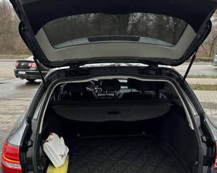 Сірий Мерседес Ц-Клас, об'ємом двигуна 2.14 л та пробігом 225 тис. км за 17777 $, фото 14 на Automoto.ua