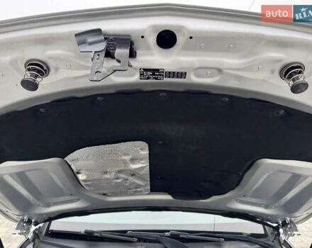 Сірий Мерседес Ц-Клас, об'ємом двигуна 1.6 л та пробігом 171 тис. км за 17900 $, фото 73 на Automoto.ua