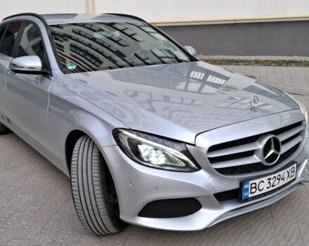 Серый Мерседес Ц-Класс, объемом двигателя 2.1 л и пробегом 305 тыс. км за 18800 $, фото 3 на Automoto.ua