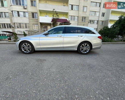 Сірий Мерседес Ц-Клас, об'ємом двигуна 2.14 л та пробігом 221 тис. км за 18500 $, фото 3 на Automoto.ua