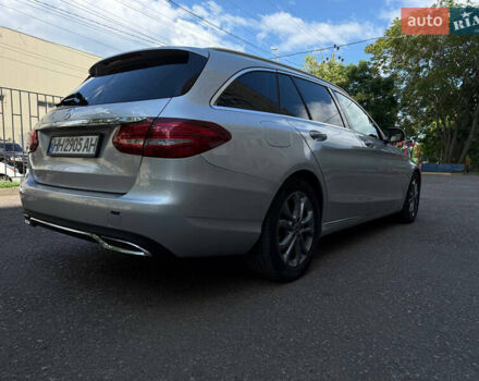 Сірий Мерседес Ц-Клас, об'ємом двигуна 2.14 л та пробігом 221 тис. км за 18500 $, фото 4 на Automoto.ua