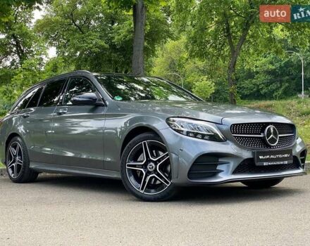 Сірий Мерседес Ц-Клас, об'ємом двигуна 2 л та пробігом 179 тис. км за 26900 $, фото 1 на Automoto.ua