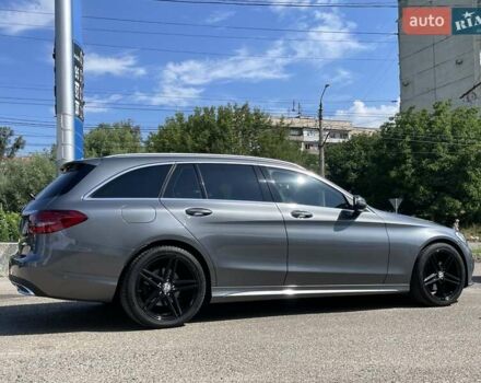 Серый Мерседес Ц-Класс, объемом двигателя 2 л и пробегом 289 тыс. км за 21500 $, фото 16 на Automoto.ua